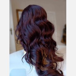 Paryk i r�dbrun med lacefront og kr�l.