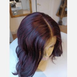 Paryk i r�dbrun med lacefront og kr�l.