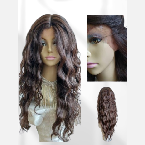 Paryk. Fantastisk flot og lang med braziliansk kr�l der falder smukt!. Brun farve 4. Lacefront og varmeresistent. L�ngde: 67,5 cm