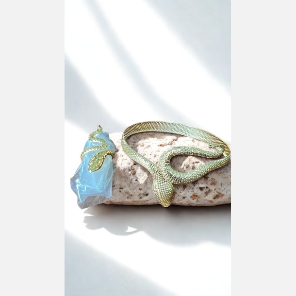 Armb�nd. S�t incl. ring. Flot formet som slange. One size