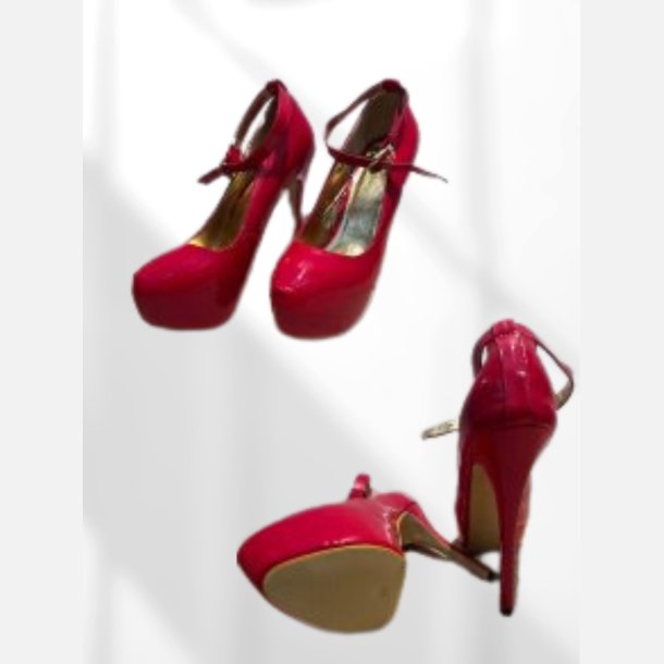 R�de lakplateau pumps med ankelrem. Str. 43/44 Second hand