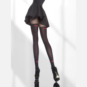Nylonstr�mper. Super flotte str�mpebukser med r�de sl�jfer og s�m bagp�. 40 Denir. Large og Xlarge